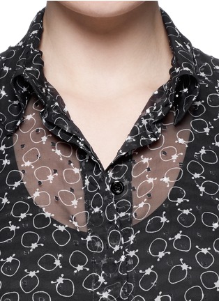 Detail View - Click To Enlarge - SEE BY CHLOÉ - Strawberry print chiffon shirt dress