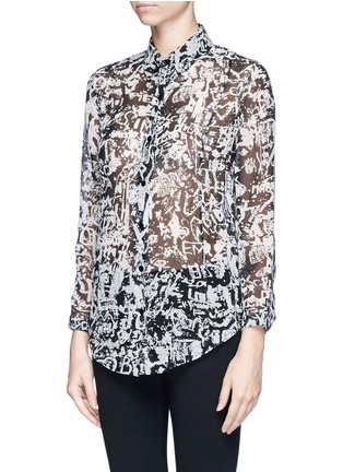 Front View - Click To Enlarge - CARVEN - 'Chemise' engraving print silk shirt