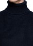 Detail View - Click To Enlarge - CARVEN - Merino wool rib knit turtleneck