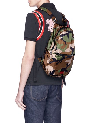 Figure View - Click To Enlarge - VALENTINO GARAVANI - Packable rockstud camouflage print backpack