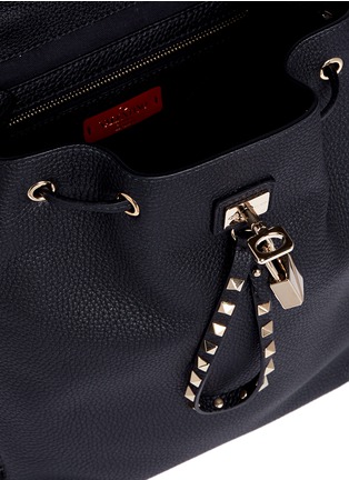 Detail View - Click To Enlarge - VALENTINO GARAVANI - 'Rockstud Twiny' leather backpack