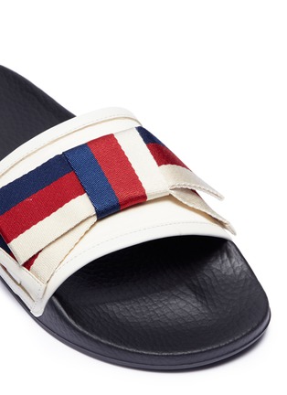 Detail View - Click To Enlarge - GUCCI - Sylvie bow satin slide sandals