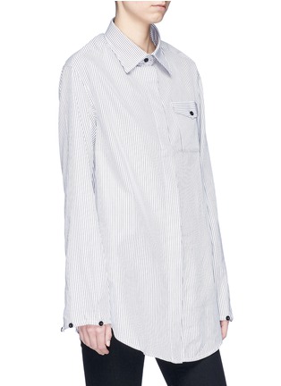 Detail View - Click To Enlarge - 10224 - 'Accent' detachable cuff stripe boyfriend shirt