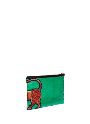 Detail View - Click To Enlarge - VENNA - Slogan tiger patch leather clutch