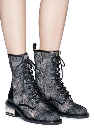 boots with pearls on heel