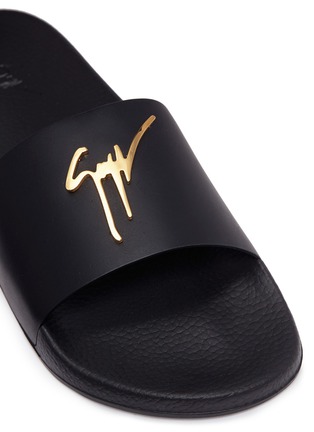 Detail View - Click To Enlarge - 73426 - 'Brett' calfskin leather slide sandals