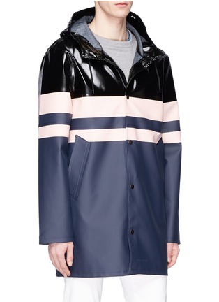 Detail View - Click To Enlarge - STUTTERHEIM - Stripe panelled unisex raincoat
