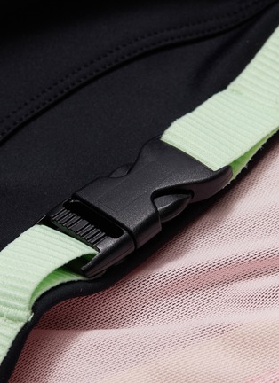 Detail View - Click To Enlarge - NIKELAB - Belted cutout shoulder sports bra