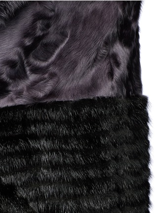 Detail View - Click To Enlarge - FUREVER - Colourblock mink and fox fur gilet