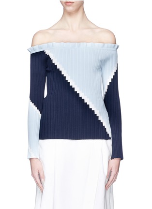 Main View - Click To Enlarge - COMME MOI - Colourblock geometric intarsia off-shoulder rib knit sweater