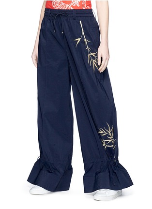 Front View - Click To Enlarge - ANGEL CHEN - Leaf embroidered flared leg unisex jogging pants