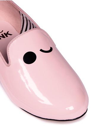 Detail View - Click To Enlarge - WINK - 'Bubblegum' asymmetric patent leather kids loafers