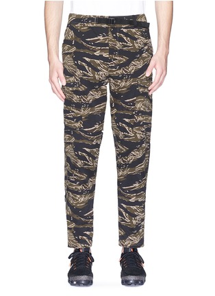 Main View - Click To Enlarge - NIKELAB - 'Essentials' tiger camouflage print cargo pants