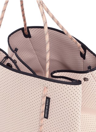 Detail View - Click To Enlarge - STATE OF ESCAPE - 'Escape' sailing rope handle neoprene tote
