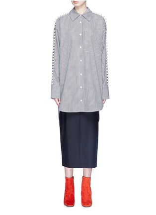 Main View - Click To Enlarge - 73437 - Faux pearl sleeve oversized check shirt