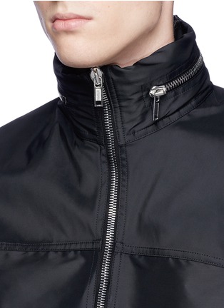 Detail View - Click To Enlarge - RICK OWENS  - Retractable hood oversized windbreaker jacket