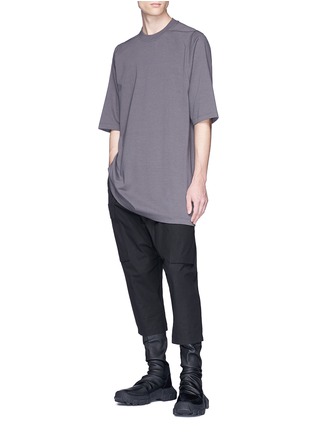 Figure View - Click To Enlarge - RICK OWENS  - 'Pods' drop crotch poplin cropped cargo pants