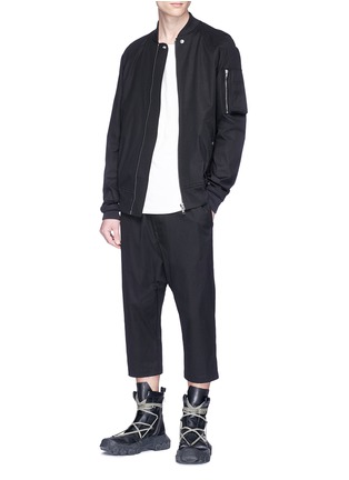 Figure View - Click To Enlarge - RICK OWENS  - Drop crotch poplin cropped pants