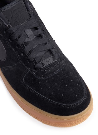 Detail View - Click To Enlarge - NIKE - 'Air Force 1 '07 SE' suede sneakers
