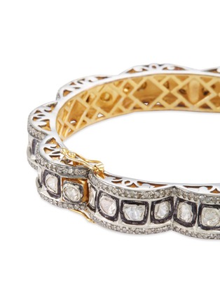  - AISHWARYA - Diamond gold alloy silver scalloped bangle