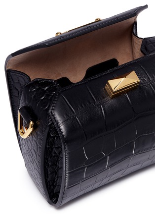 Detail View - Click To Enlarge - ALEXANDER MCQUEEN - 'Box Bag 16' in croc embossed leather