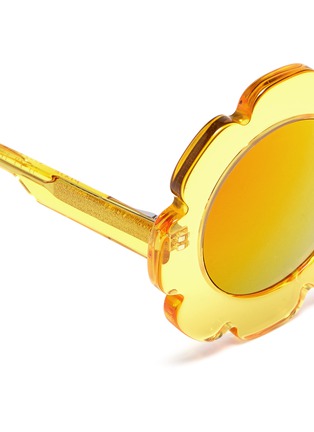 Detail View - Click To Enlarge - SONS + DAUGHTERS - 'Pixie' flower frame acetate mirror kids sunglasses