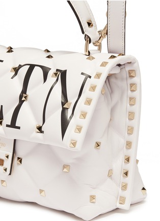 Detail View - Click To Enlarge - VALENTINO GARAVANI - 'Candystud' logo print quilted leather satchel bag