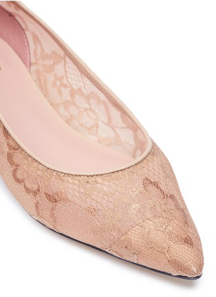 Detail View - Click To Enlarge - PEDDER RED - 'Kala' floral guipure lace skimmer flats