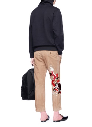 Figure View - Click To Enlarge - GUCCI - Dragon appliqué cropped corduroy pants