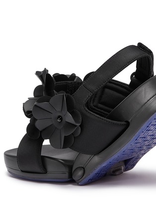  - FIGS BY FIGUEROA - 'Figulous' 3D floral slingback sandals