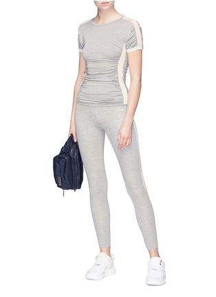 Figure View - Click To Enlarge - 10421 - 'Annuvolare' stripe outseam performance leggings
