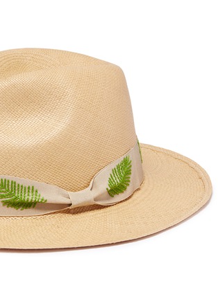 Detail View - Click To Enlarge - G.VITERI - Palm leaf embroidered ribbon toquilla straw fedora hat