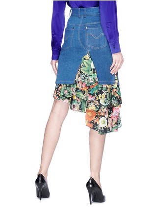 Back View - Click To Enlarge - JINNNN - Asymmetric floral print panel denim skirt