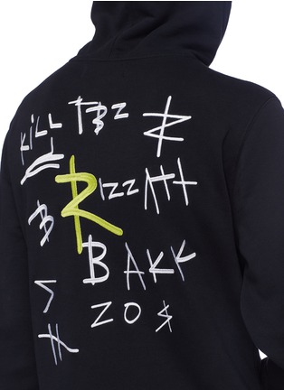 Detail View - Click To Enlarge - ROCHAMBEAU - x Aaron Curry graphic print graffiti embroidered hoodie