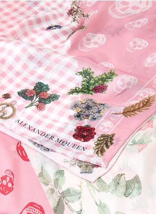 Detail View - Click To Enlarge - ALEXANDER MCQUEEN - 'Patched Gingham Rose' print silk chiffon scarf
