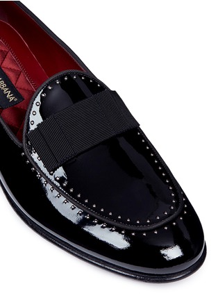 Detail View - Click To Enlarge - - - 'Tuxedo' studded patent leather loafers