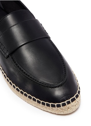 Detail View - Click To Enlarge - VINCE - 'Daria' leather espadrille loafers