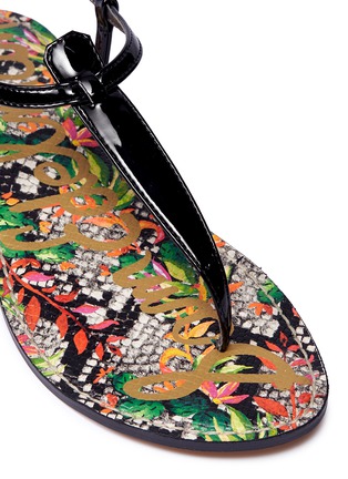 Detail View - Click To Enlarge - SAM EDELMAN - 'Gigi' patent thong sandals
