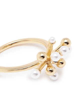 Detail View - Click To Enlarge - MICHELLE CAMPBELL - 'Gallae' faux pearl starburst ring