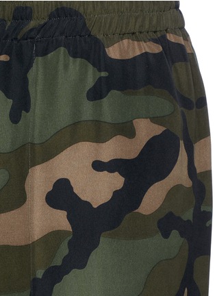  - VALENTINO GARAVANI - Camouflage silk pyjama set