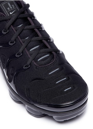 Detail View - Click To Enlarge - NIKE - 'Air VaporMax Plus' sneakers