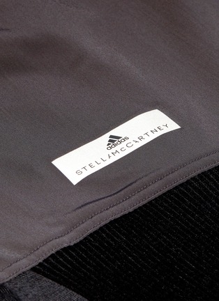  - ADIDAS BY STELLA MCCARTNEY - 'Run Ultra Midlayer' Climaheat® panelled zip performance T-shirt