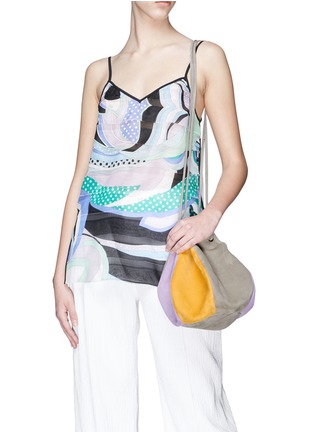 Figure View - Click To Enlarge - CREATURES OF COMFORT - 'Puff Drawstring' suede colourblock bag