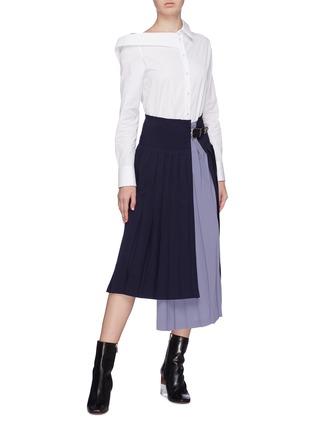 Figure View - Click To Enlarge - TOGA ARCHIVES - Buckled pleated layered wrap skirt
