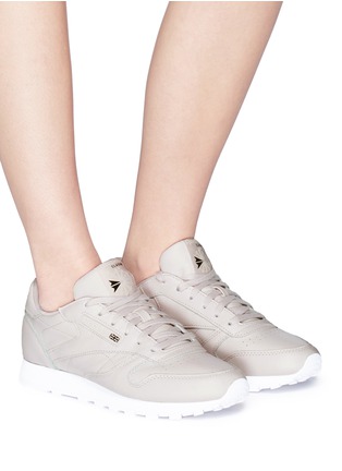 Figure View - Click To Enlarge - REEBOK - x FACE Stockholm 'Classic' leather sneakers