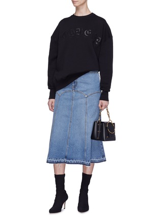 Figure View - Click To Enlarge - ALEXANDER MCQUEEN - Panelled fluted midi denim skirt