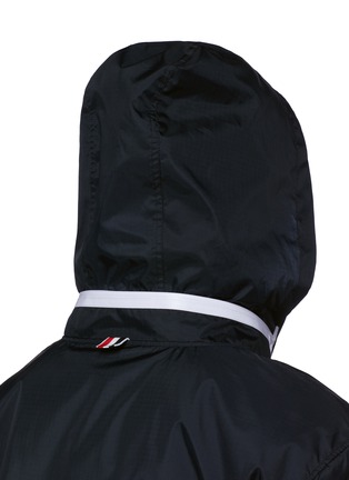 Detail View - Click To Enlarge - THOM BROWNE  - Retractable hood ripstop jacket