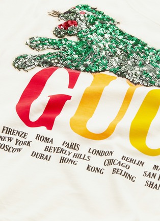  - GUCCI - 'Gucci Cities' sequin tiger appliqué oversized T-shirt