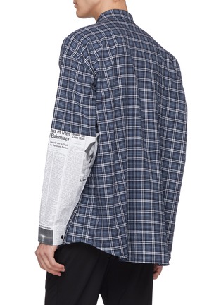 Back View - Click To Enlarge - BALENCIAGA - Newspaper print patchwork sleeve check plaid shirt