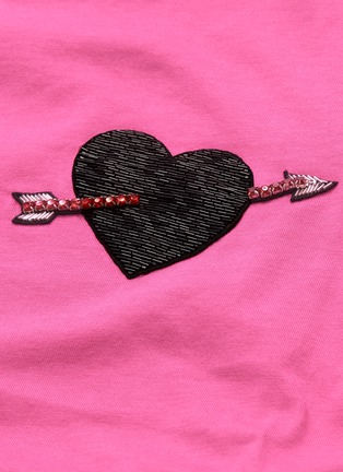  - VALENTINO GARAVANI - 'Love Story' embellished heart patch T-shirt